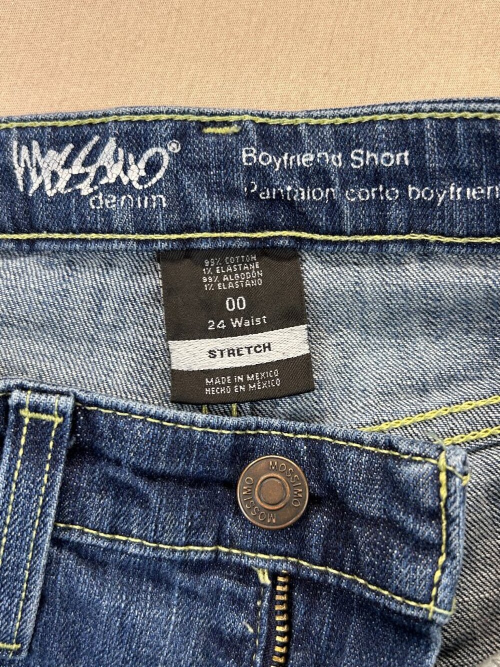 Mossimo Boyfriend Short Jeans Womens Size 00/24 Blue Denim Low Rise Stretch